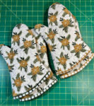 Holiday Oven Mitts